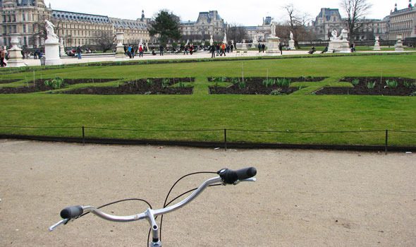 Girare Parigi in bicicletta: i consigli e le piste ciclabili