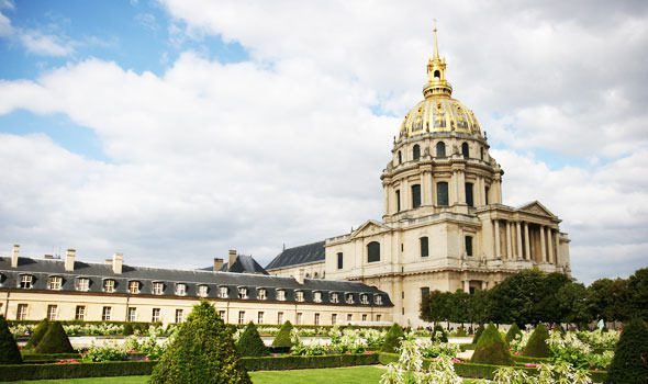 Les Invalides e la tomba di Napoleone a Parigi