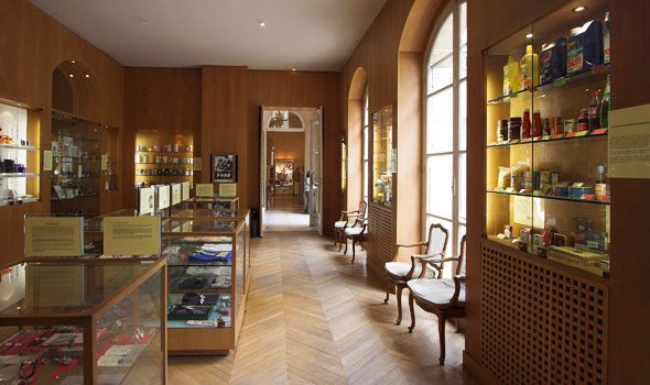Il Museo della Contraffazione di Parigi, oltre 60 anni di prodotti “illeciti”