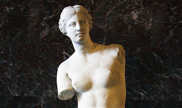 La Venere di Milo: simbolo incontrastato di fascino e bellezza del Louvre di Parigi
