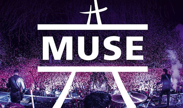 Muse in concerto alla Tour Eiffel