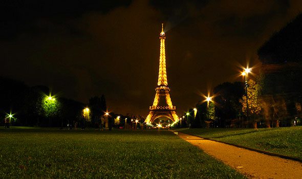 champs-de-mars-parigi