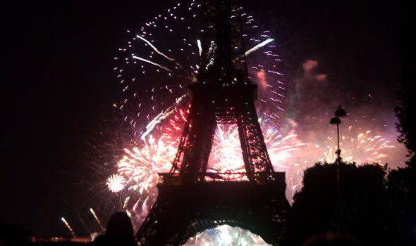 14 luglio 2016: la parata, i fuochi d'artificio e il concerto sotto la Tour Eiffel