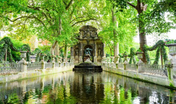 La Fontana dei Medici, un imperdibile angolo romantico di Parigi