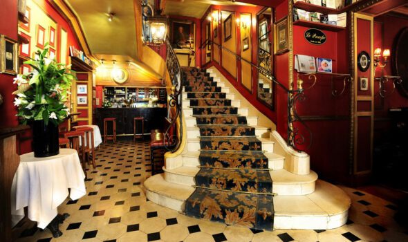 Le Procope, il più antico café di Parigi