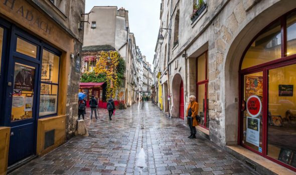 Rue des Rosiers