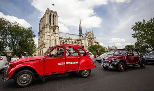 Tour Parigi citroen