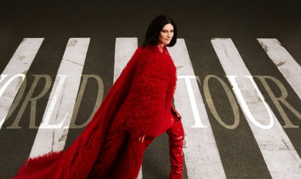 Laura Pausini in concerto a Parigi nel 2024