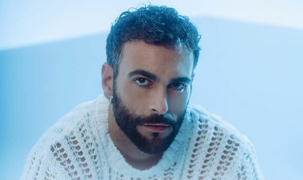 Marco Mengoni in concerto a Parigi nel 2023