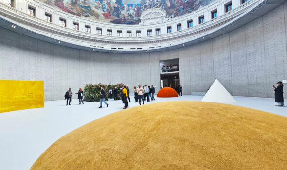 Bourse de Commerce a Parigi
